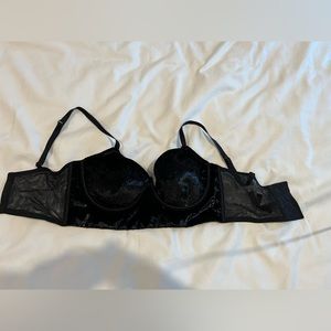 VS black shimmer bra